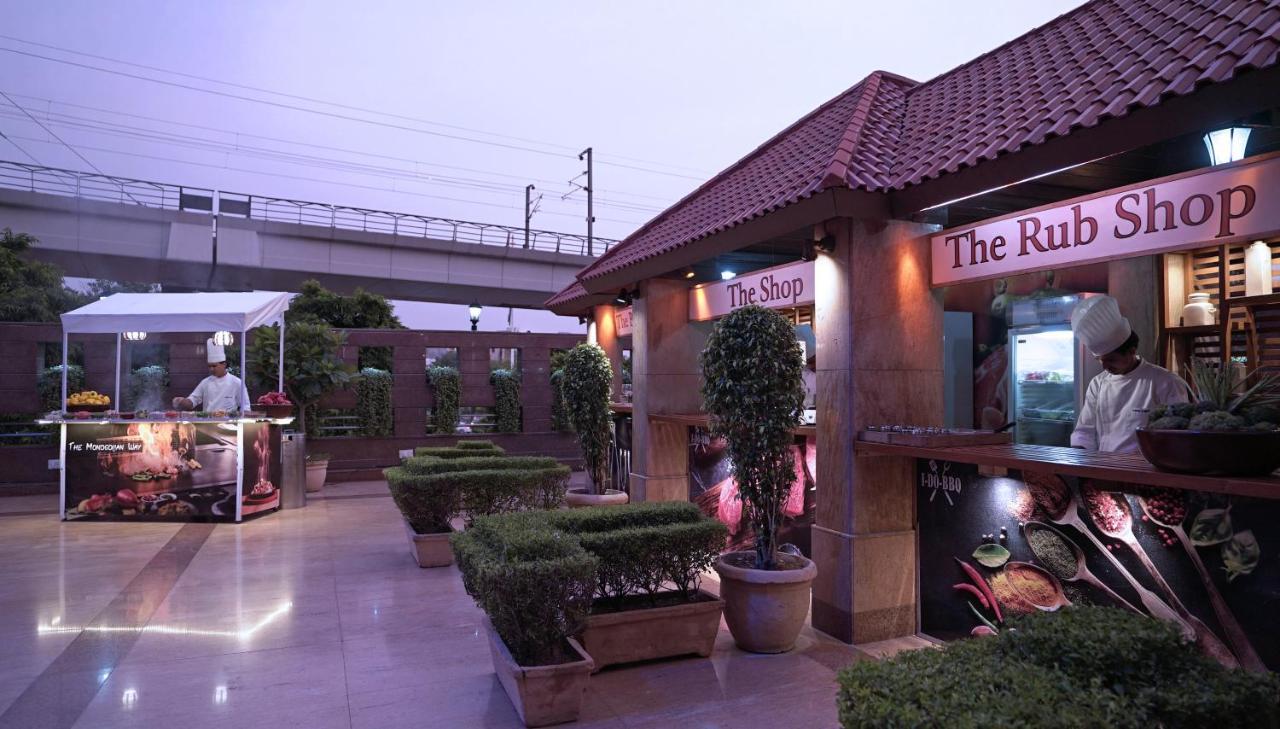 Jaypee Siddharth Hotel New Delhi Exterior photo