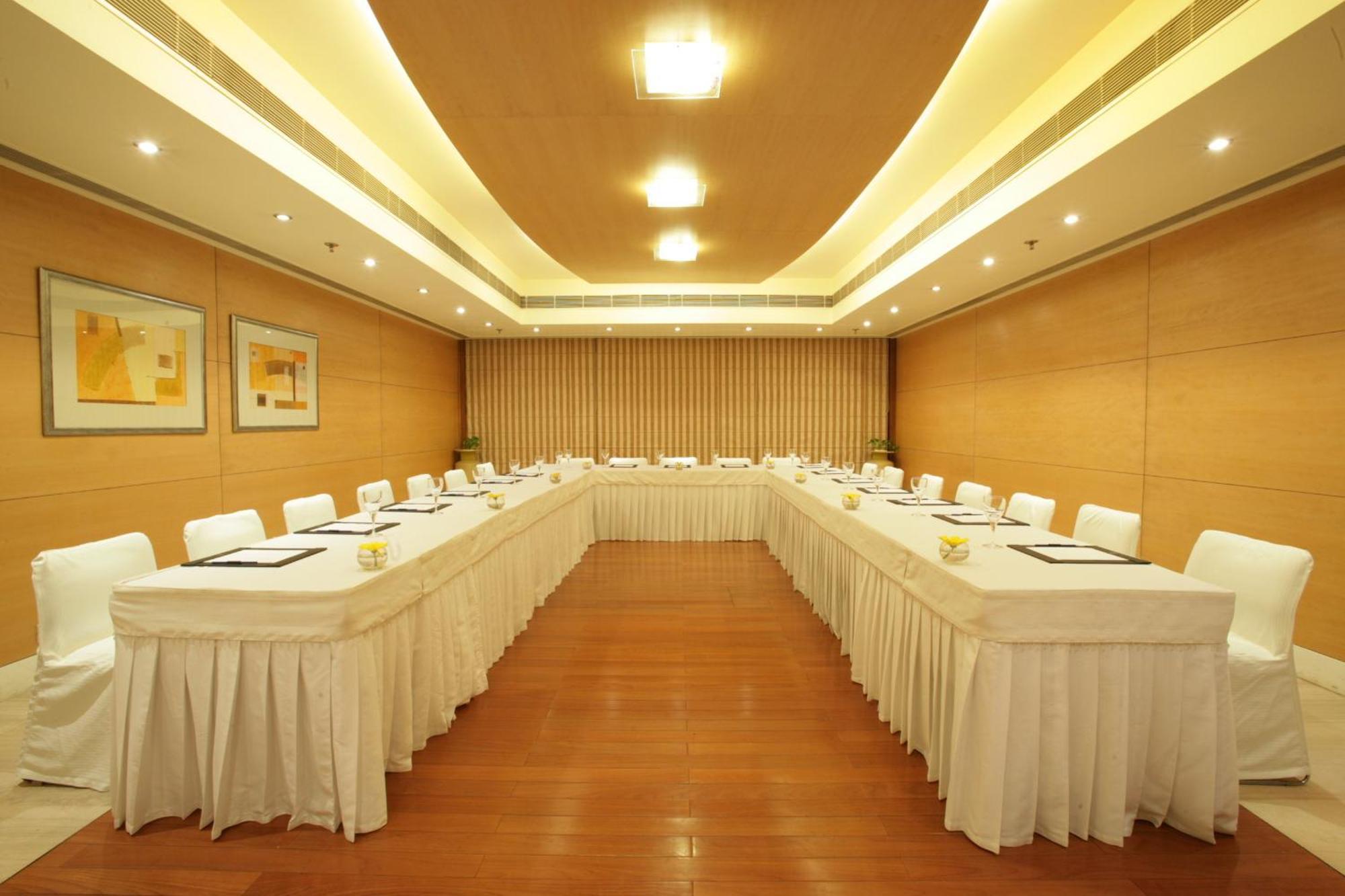 Jaypee Siddharth Hotel New Delhi Exterior photo